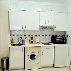 https://central-estudio-mlaga.hotelsinnerja.org